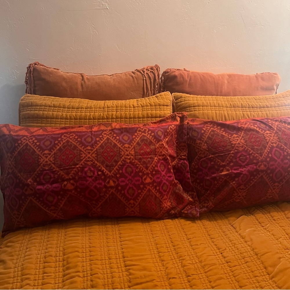 Red and Orange Decorative Pillow Set